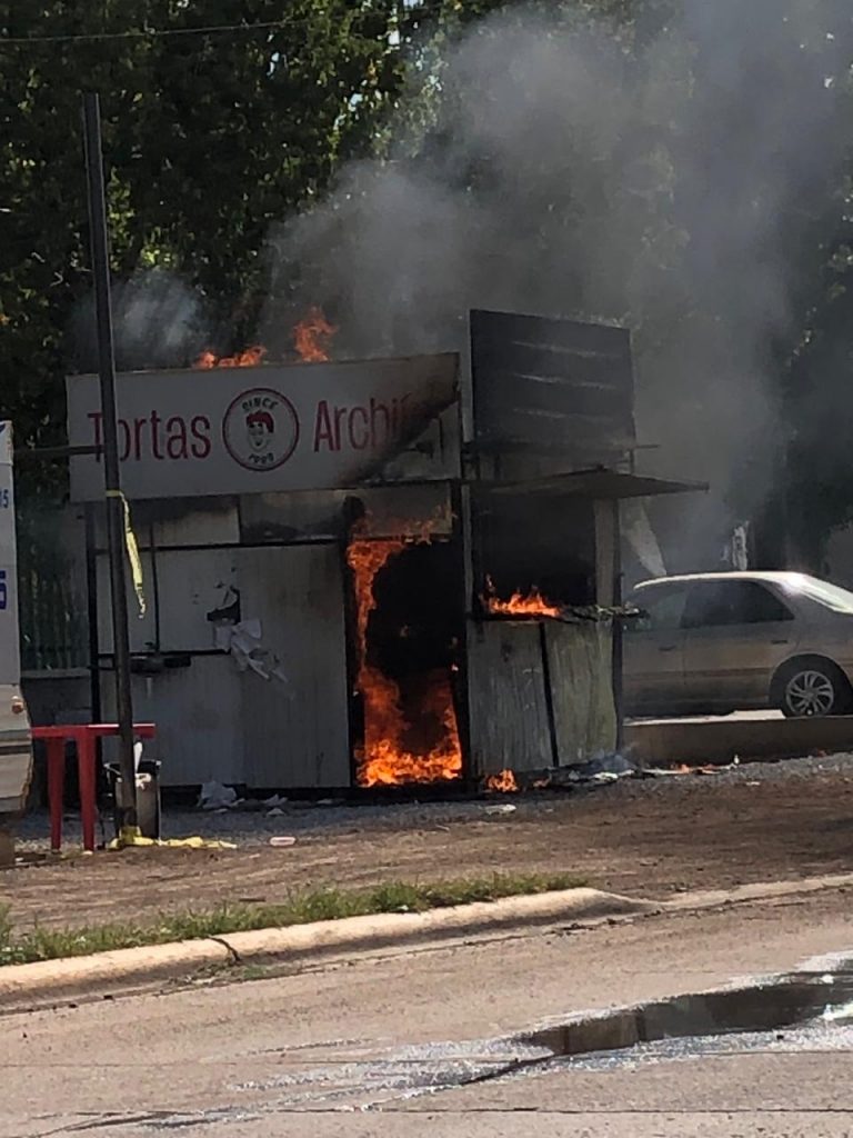 Reportan incendio en “Tortas Archis”