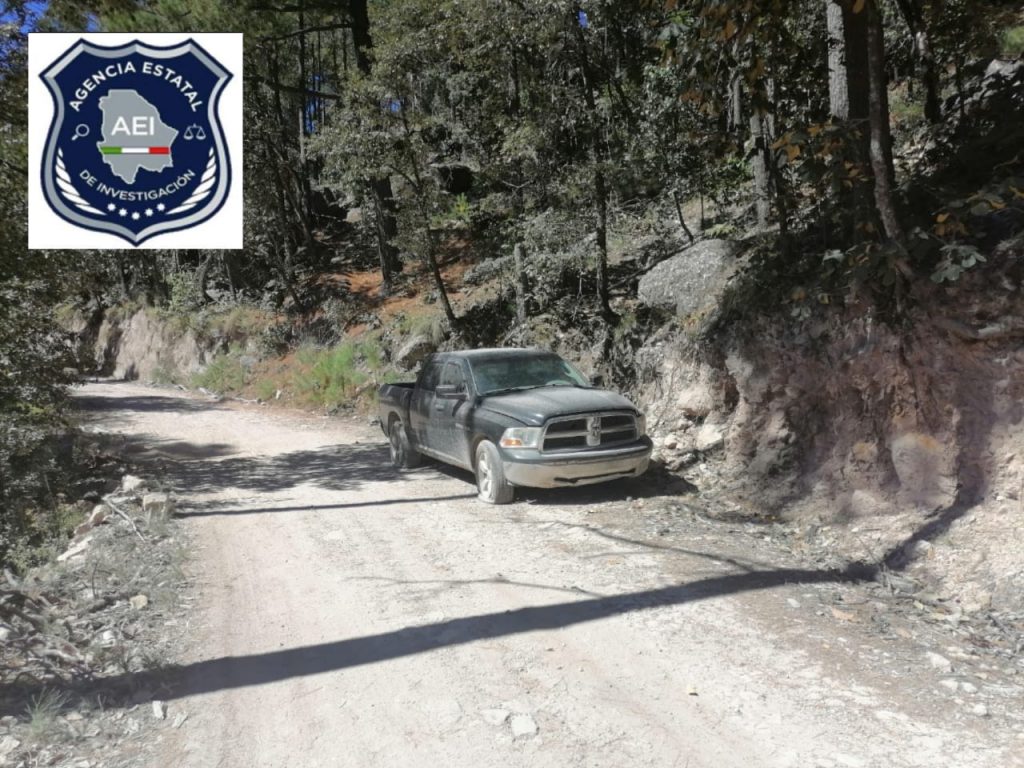 Abandonan unidad con droga en la sierra