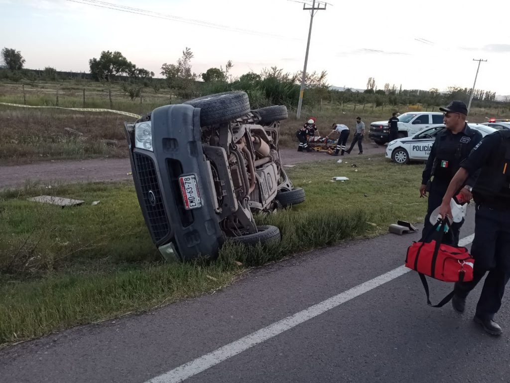 Murió el hombre que resultó lesionado en volcadura del Gómez Morín