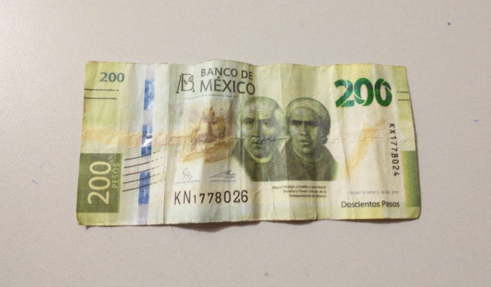 Detectan billete apócrifo de 200 pesos