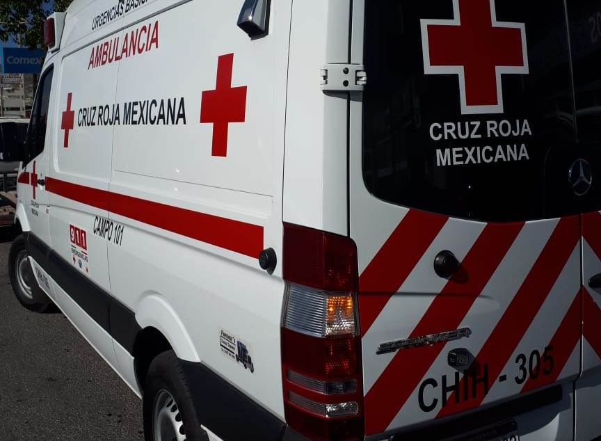 Hombre de 56 años cae en barranco en el poblado de Santa Lucía y resulta lesionado