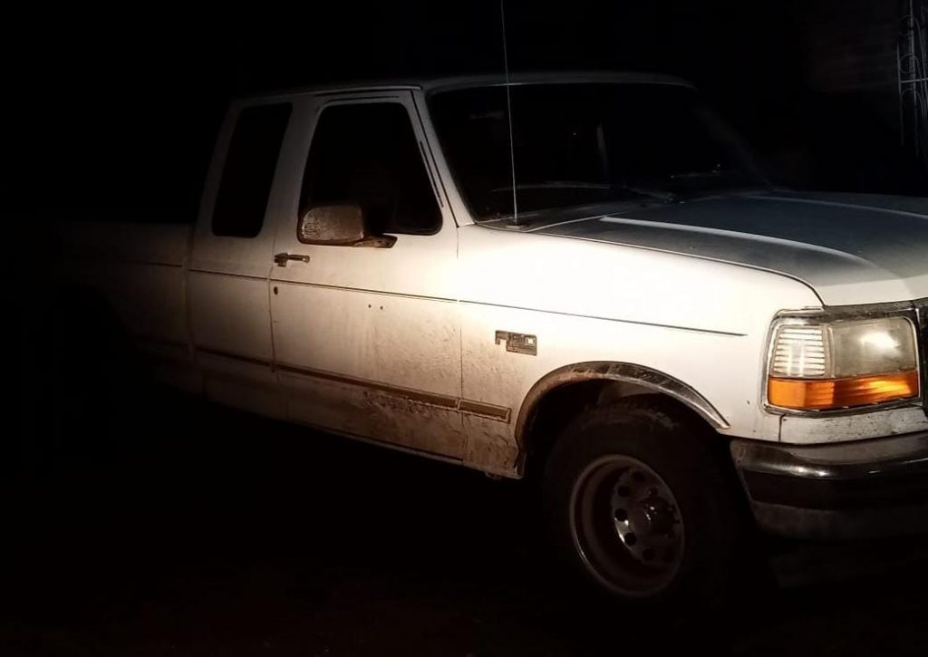 Roban pickup durante la madrugada del domingo; la ubicaron abandonada en La Tierra y Libertad