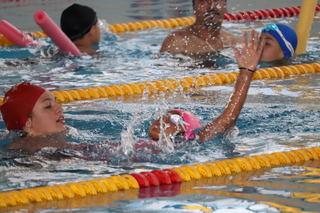 Nuevo acuerdo permite uso de albercas deportivas, balnearios y centros acuáticos