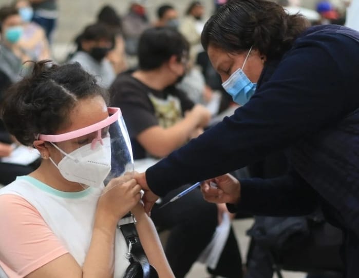 Se aplicará refuerzo de vacuna para personas de 40 a 59 años y rezagados tercera dosis a mayores de 60 años en Cuauhtémoc