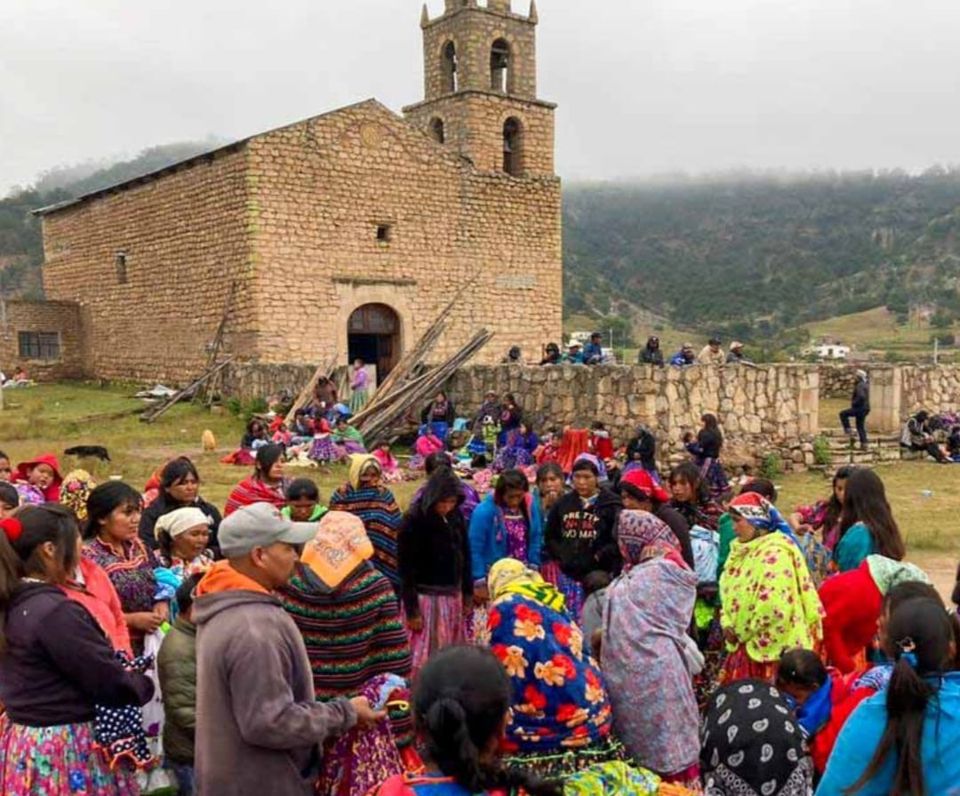 Niño  de 14 años asesina a balazos a niña de 13 años en Carichí