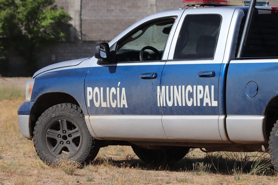 Muere hombre electrocutado en La Juárez y Ejército Nacional, cargaba una mochila con cobre