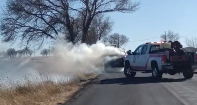 Dejan dos ejecutados y pick up incendiada en la carretera a Carichí