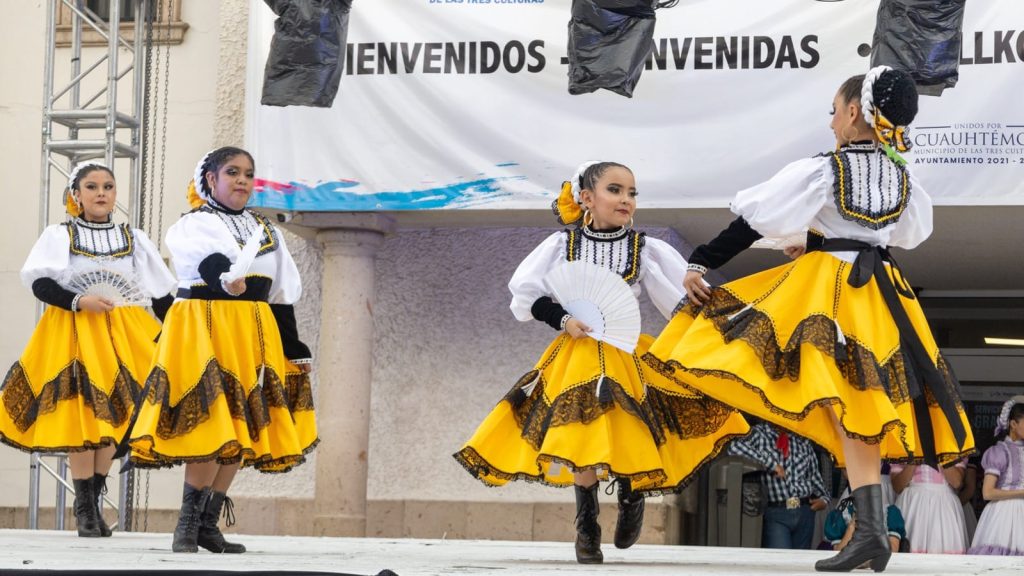 Música y danza en la Verbena de las Tres Culturas, en Cuauhtémoc