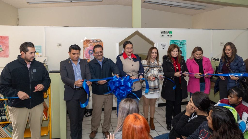 Inauguran Espacio Conexión Joven en la biblioteca Abraham González, en Cuauhtémoc