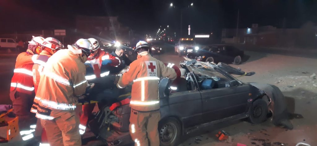 Tres lesionados dejó fuerte choque en el Jorge Castillo y Xochimilco