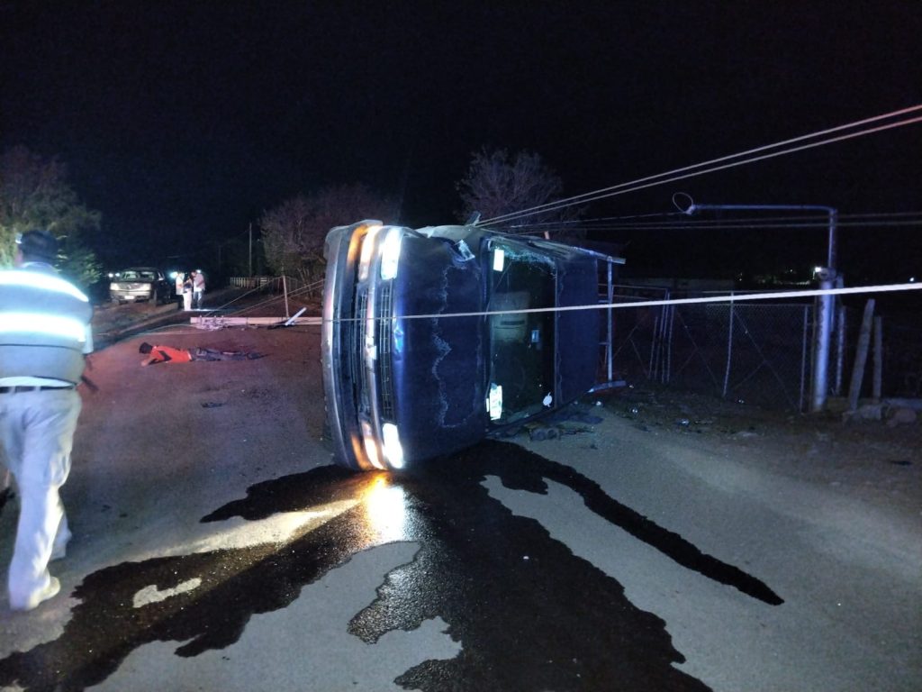 Choque y Volcadura en la Río Grijalva y Tamaulipas deja un lesionado