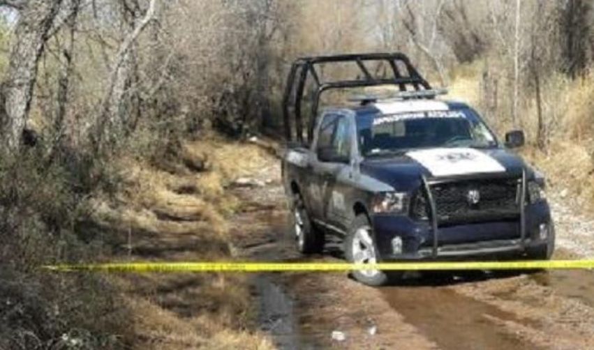 Muere cuauhtemense tras volcar y caer en profundo barranco en Guazapares