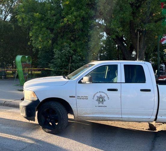 Asesinan a hombre en plena Plaza Principal de Rubio