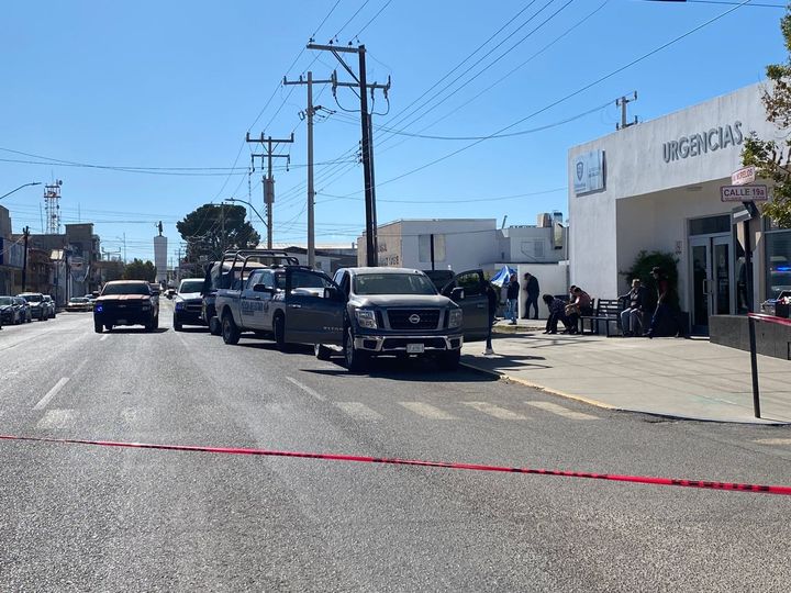 Intentan robar pick up en Cuauhtémoc a punta de pistola; hay tres lesionados