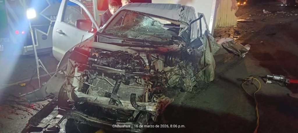 Un muerto y un lesionado grave en accidente en la carretera Chihuahua–Namiquipa