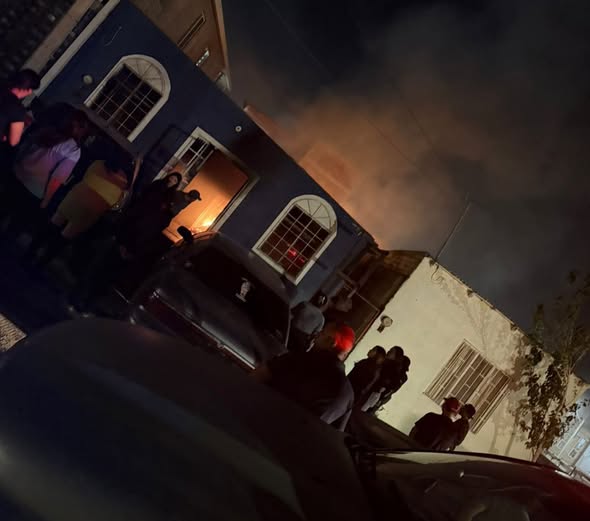 Cobija eléctrica provoca incendio en vivienda de la colonia Alcaldes