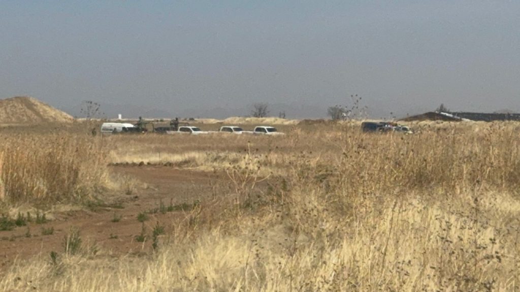Encuentran cadáver flotando en cuerpo de agua del campo menonita 34